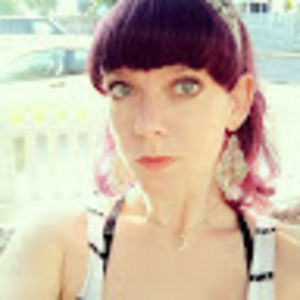 Meet your Posher, Abigail